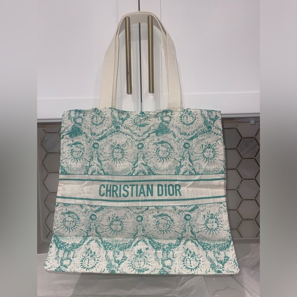 New Authentic Christian Dior Dioriviera summer tote - Picture 1 of 16